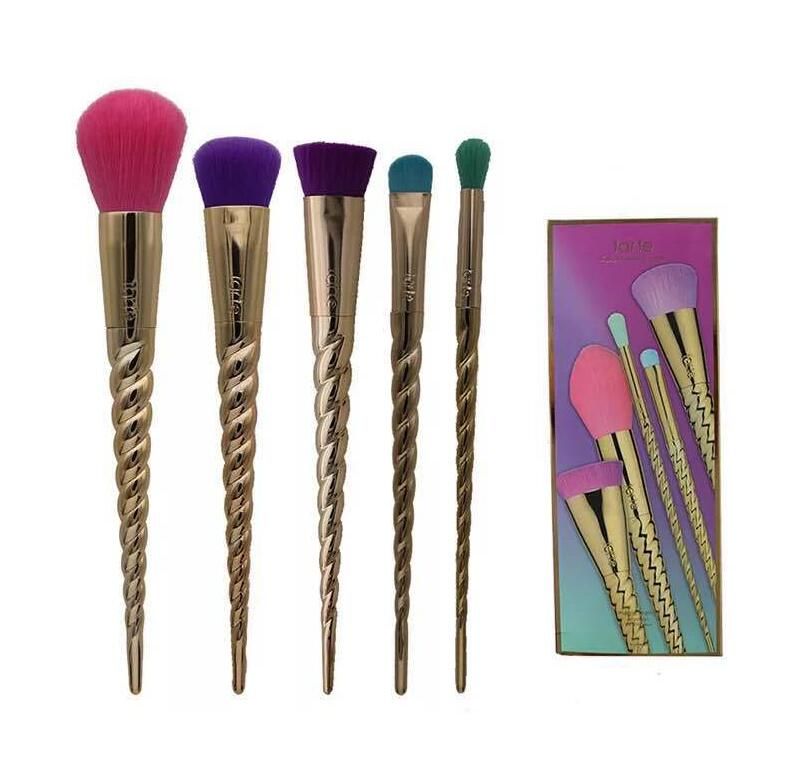 where can you buy makeup brushes