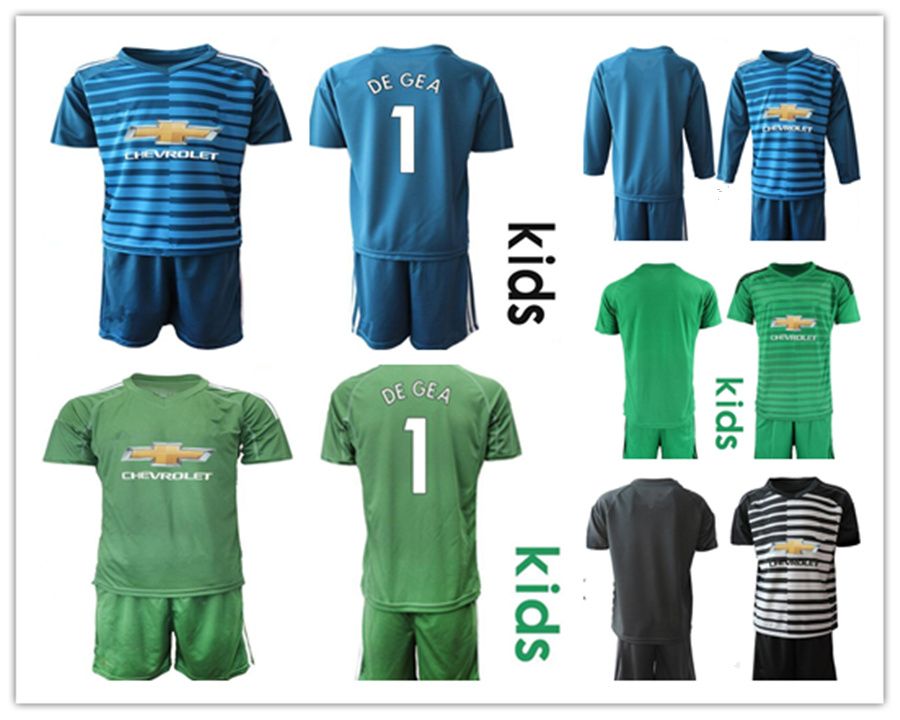 manchester united goalkeeper kit kids
