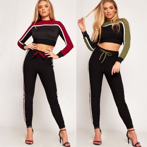 sweatshirt crop top outfit
