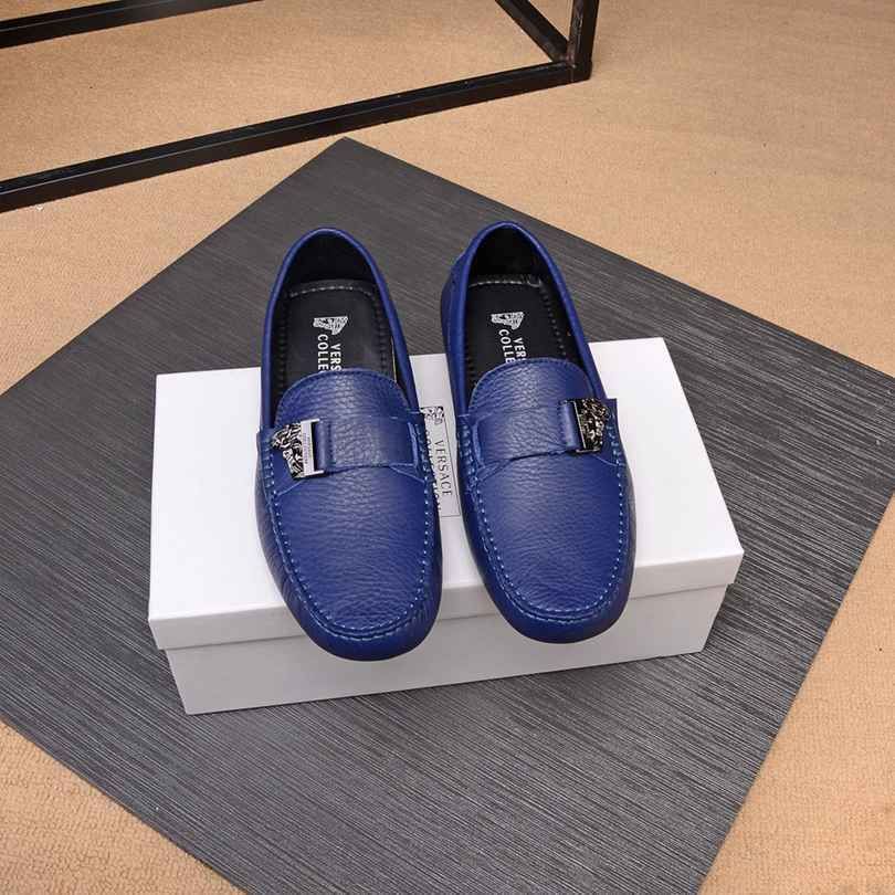 fashionable casual shoes