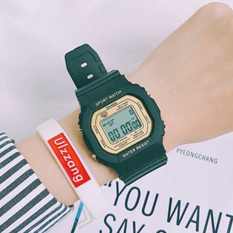 low price sports watch