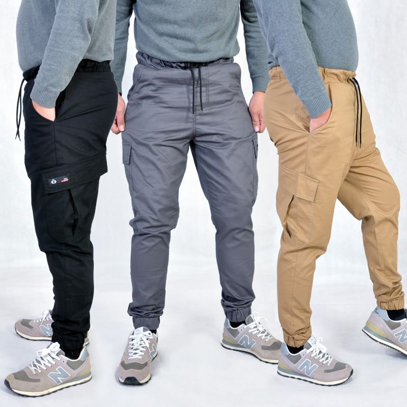 calça apertada nas pernas