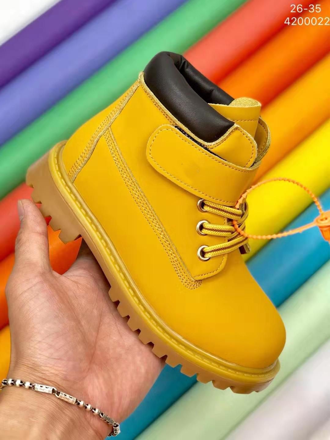 2021 Merk Gele Laarzen Kinderen Luxe Designer Schoenen Meisjes Leren  Kinderen Half Laarzen Fashion Sports Sneaker 2020 Nieuwe Martin Laarzen Van  Kids_sport_shoes, 32,52 € |DHgate