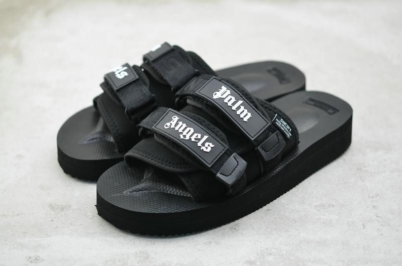 palm angels flip flops