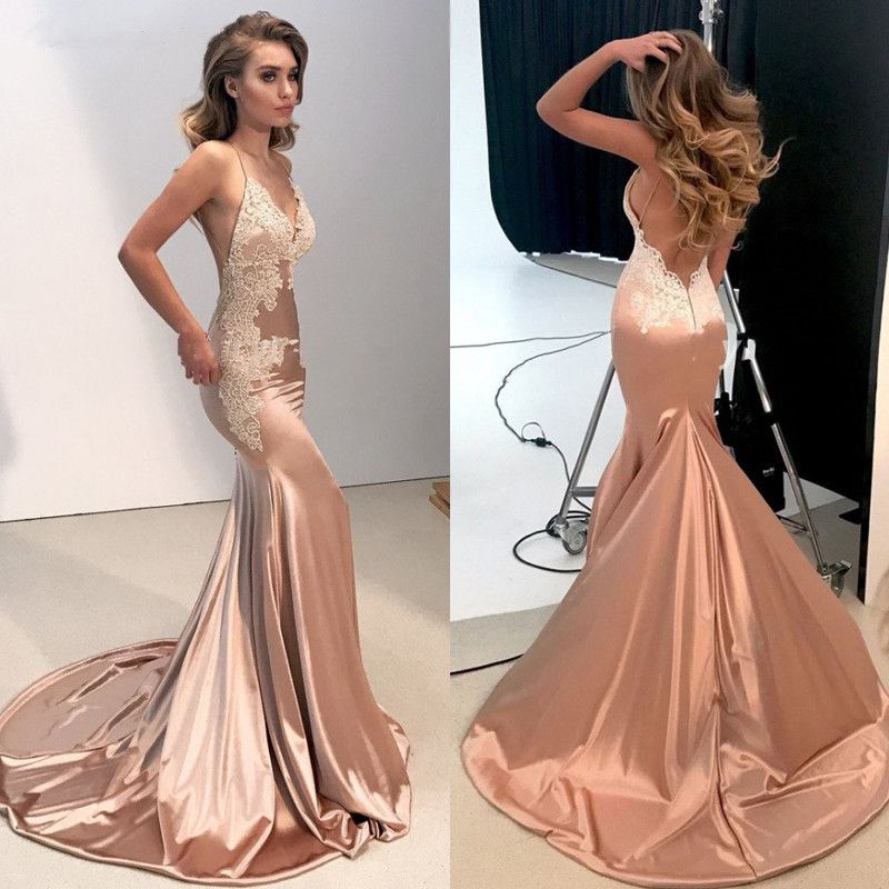 Compra Sexy Formal Vestidos De Baile Mujeres Vestidos Elegantes De Fiesta  Aplique Con Espalda Abierta Con Cuello En V Correas Espaguetis Sirena  Satinado Vestido De Noche 2019 Barato | Entrega Rápida Y