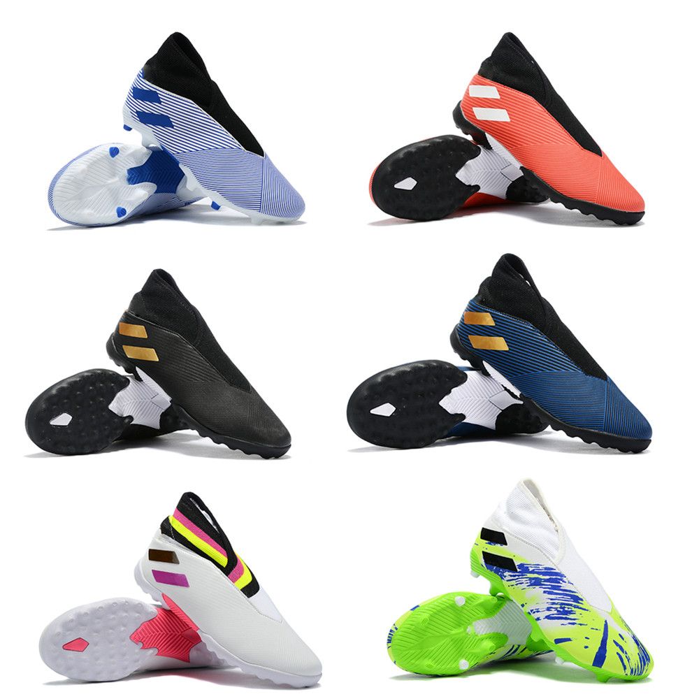 youth laceless indoor soccer shoes
