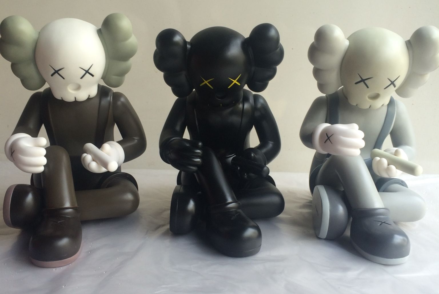 kaws doll sizes
