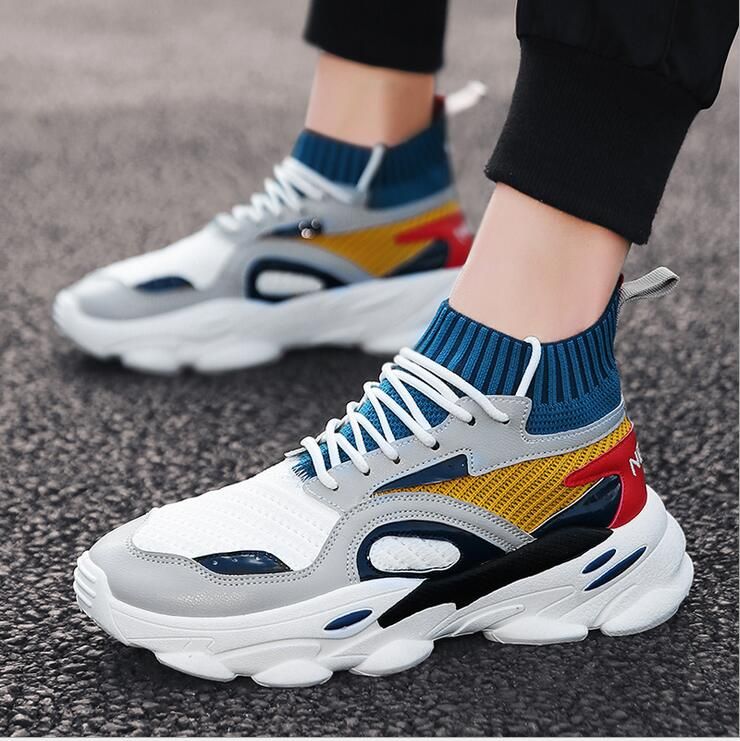 high top jogging shoes