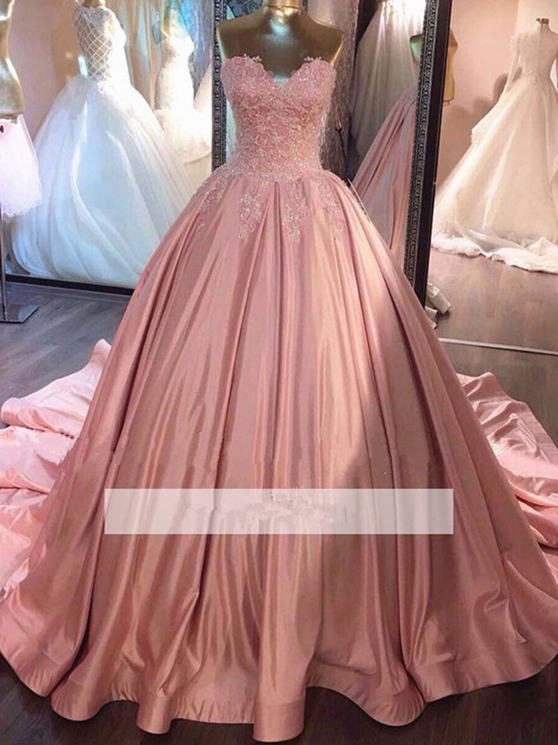 2019 Elegant Sweetheart Appliques Ball Gown Quinceanera Dresses Satin