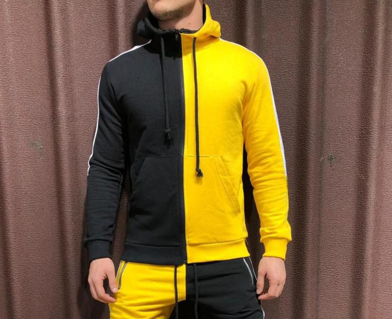 黄色のコート