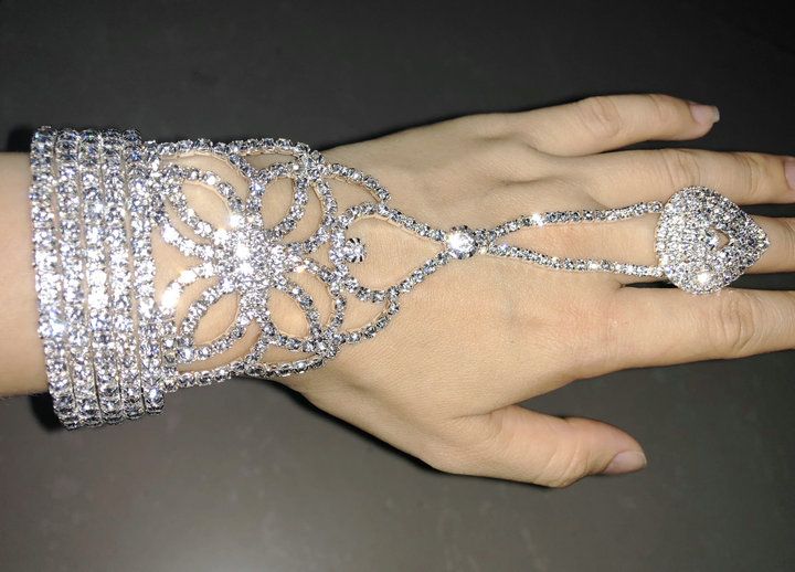 Rhinestone Bangle Chain Link Finger Ring Wedding Bride Wristband Bracelet Rhinestone Bangle Chain Link Finger Ring Wedding Bride Wristband Bracelet