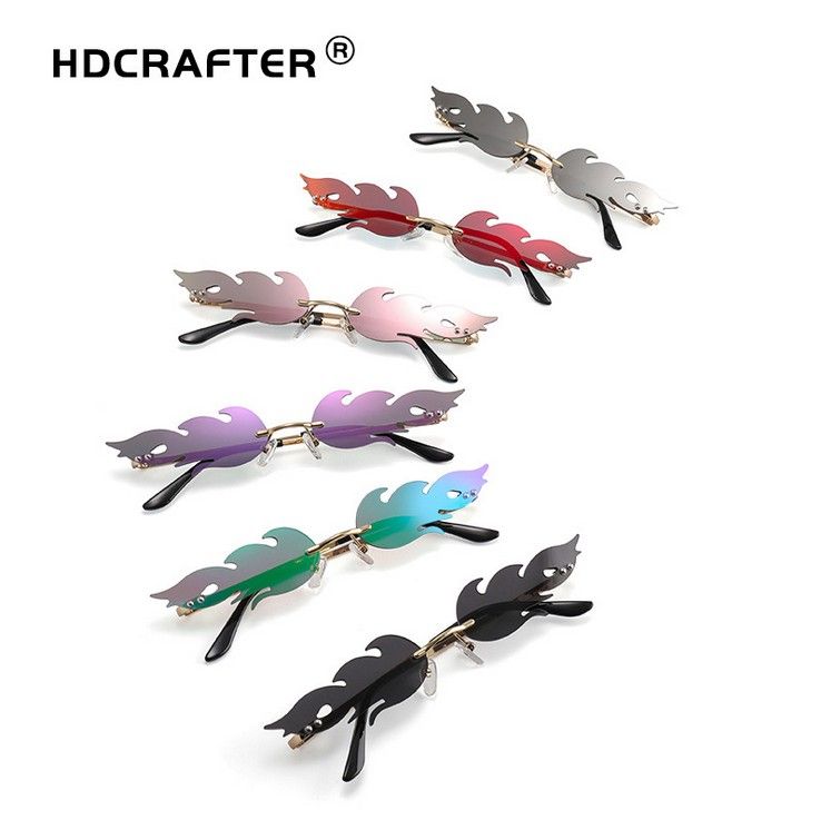2019 Moda Fire Fiamma Occhiali Da Sole Occhiali Da Sole Donne Uomo Senza  Montature Occhiali Da Sole Occhiali Da Sole Eyewear Trending Di Lusso  Stretto Sunglasses Streetwear 6209 Da 3,43 € | DHgate Italy