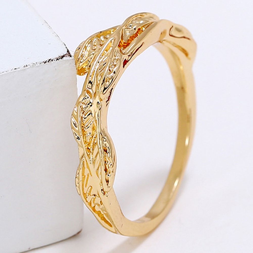 Featured image of post Gold Ring Design For Ladies