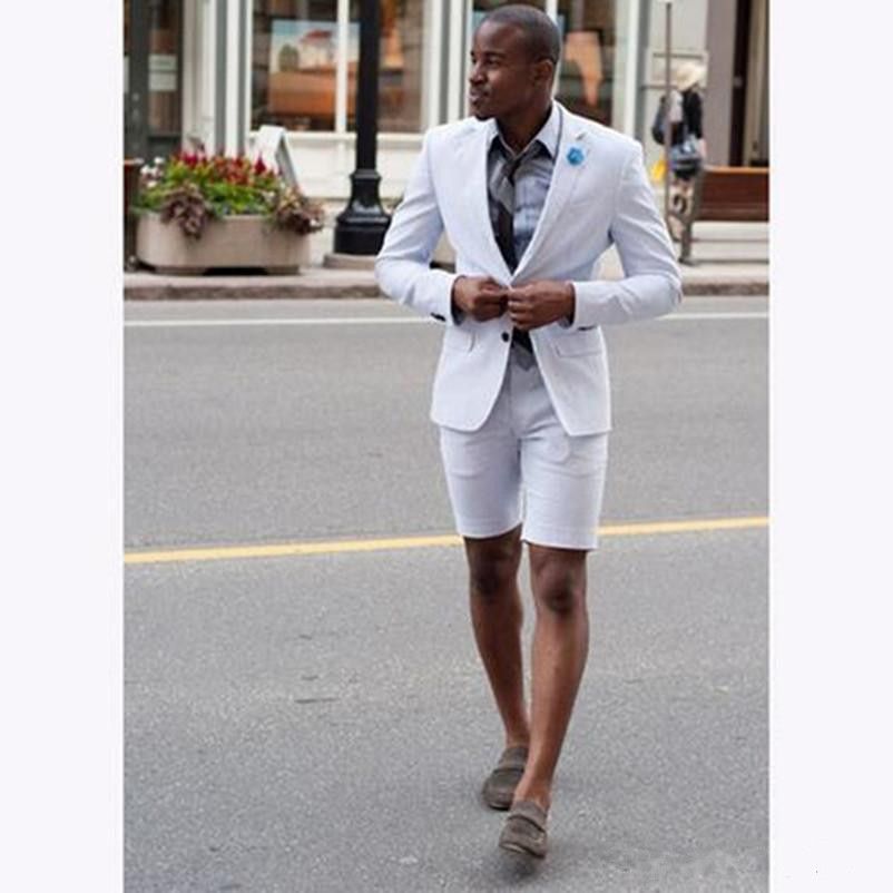 Compra Nuevo Traje De Verano Blanco Para Hombres De La Boda Con Pantalones  Cortos, Moda, Fiesta De Baile, Esmoquin Para Hombre, Ropa De Verano  Chaqueta + Pantalón Barato | Entrega Rápida Y