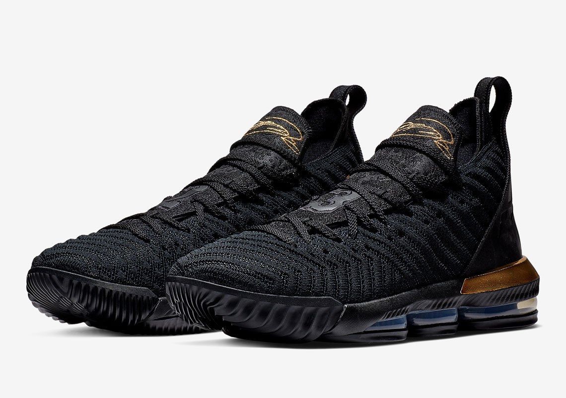 lebron 16 nere