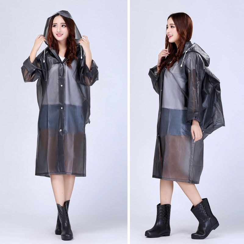 Ropa para la lluvia | Ir con estilo bajo la lluvia ahora es posible