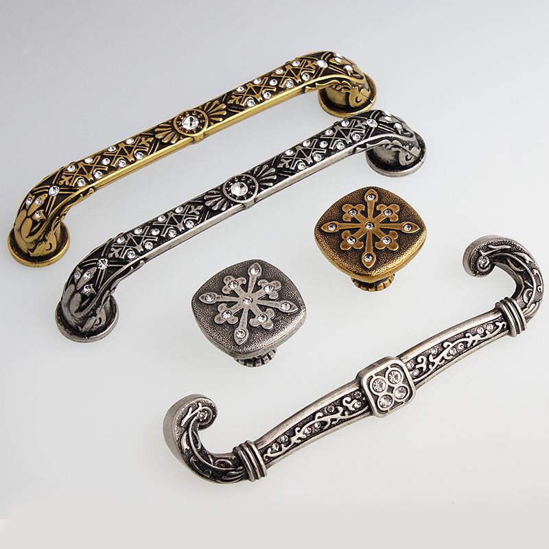 2020 128mm European Retro Fashion Glass Crystal Kitchen Cabinet