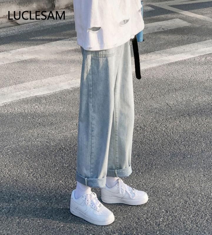 mens cropped blue jeans