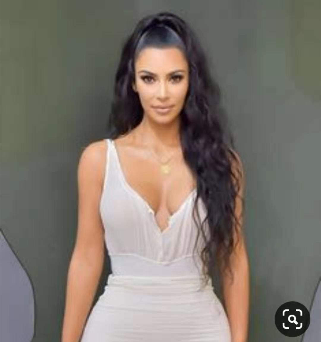 Kim Kardashian Long Loose Wave Ponytail Hairpiece 22inch Natural