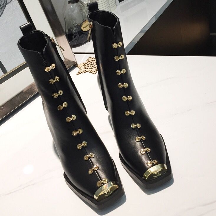 gold toe boots