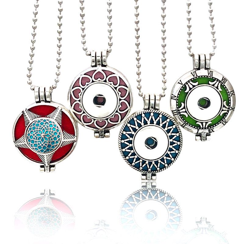 Locket Necklace Fragrance Essential Oil Aromatherapy Diffuser Pendant Twist Open