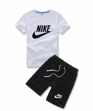 ropa deportiva para niños nike