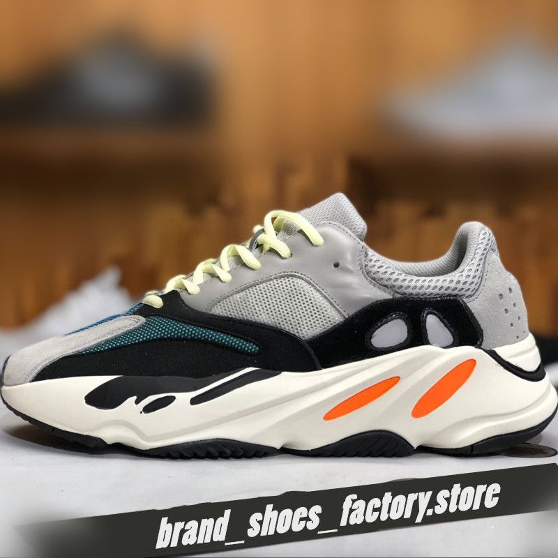 yeezy 700 refletivo
