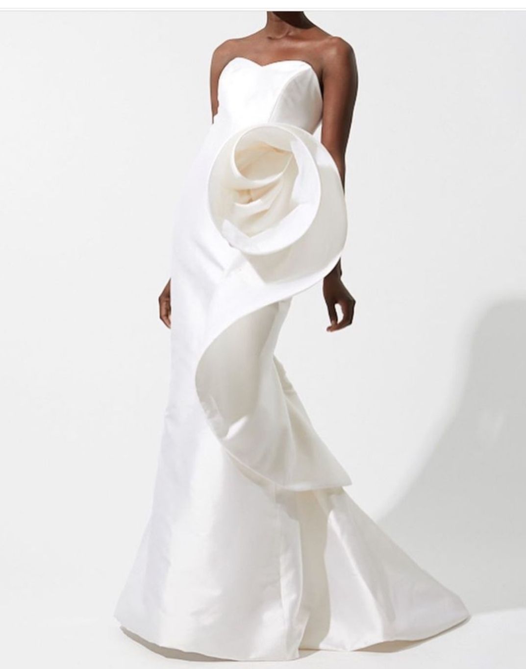 2020 Cute Flowers Cheap Wedding Dresses Bridal Gowns Mermaid