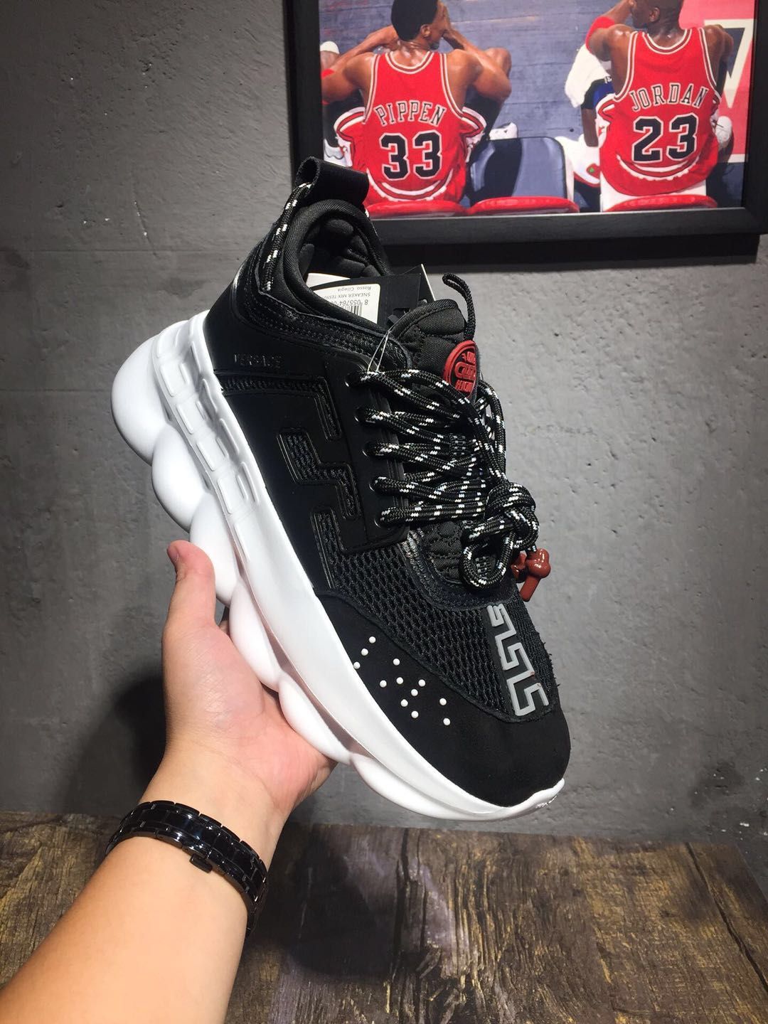 chain reaction shoes dhgate