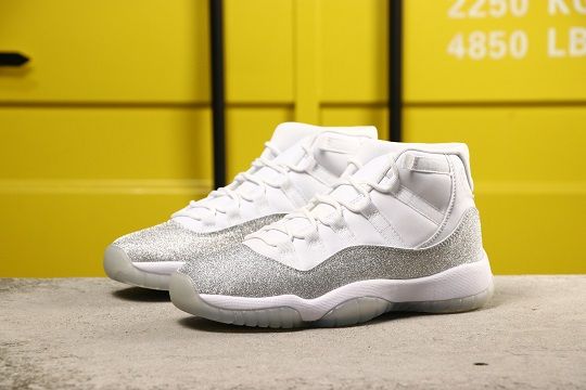 mens silver trainers