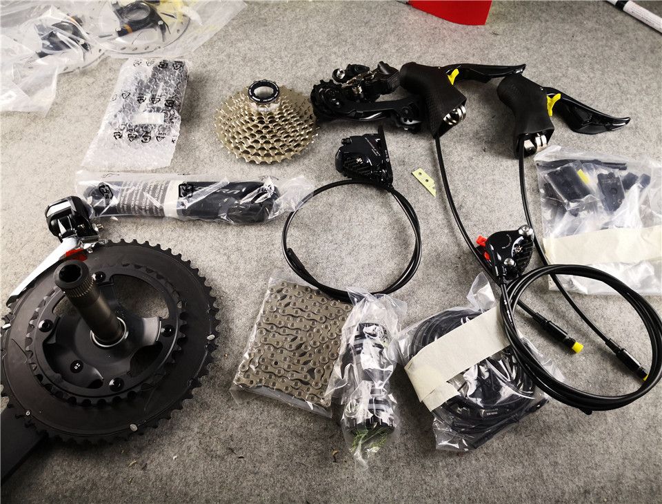 ultegra r8070 di2 groupset