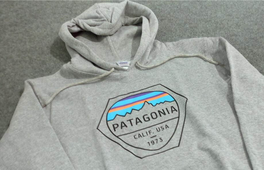 gray patagonia sweatshirt