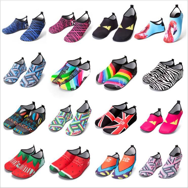 AkiWoo Kids Water Shoes Boys Girls Swim Shoes Quick Dry Non-Slip Barefoot Aqua Socks Beach Pool
