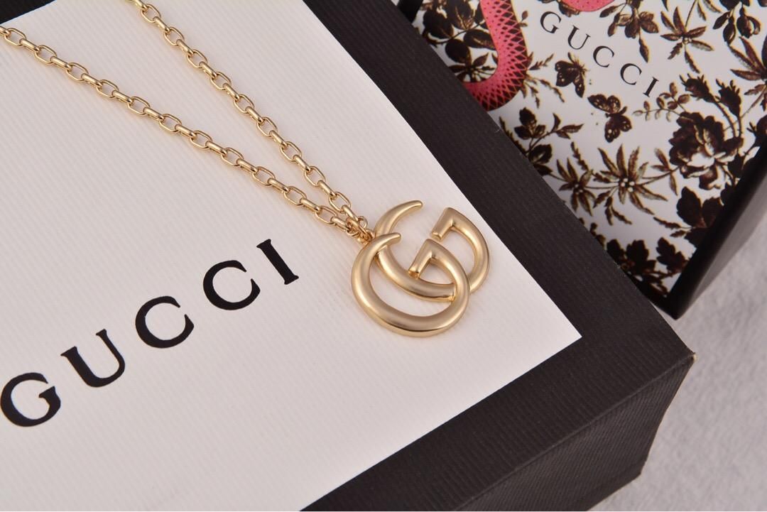 high end gold necklaces