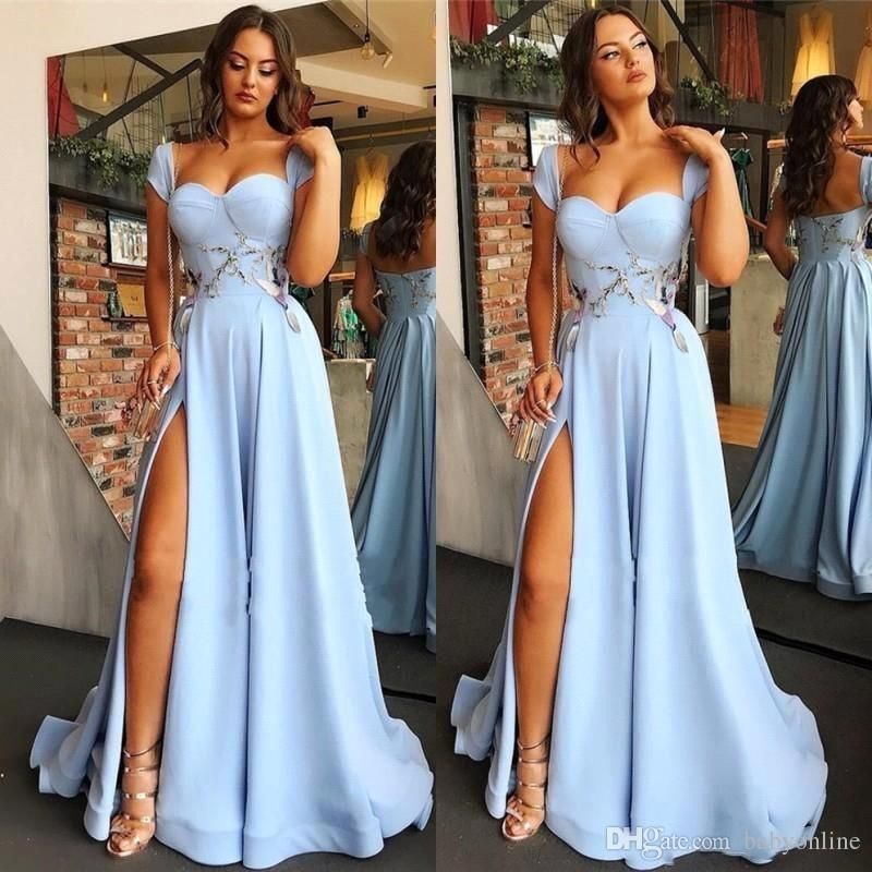Nuevo vestido de fiesta elegante y elegante de color azul cielo con lentejuelas mangas con espalda Nuevo vestido de fiesta elegante y elegante de color azul cielo con lentejuelas mangas con espalda