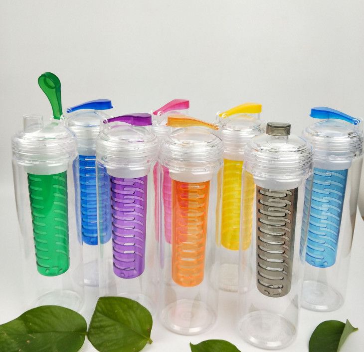 2020 The Latest 24OZ Plastic Fruit Cup Creative Plastic Space Fruit Cup