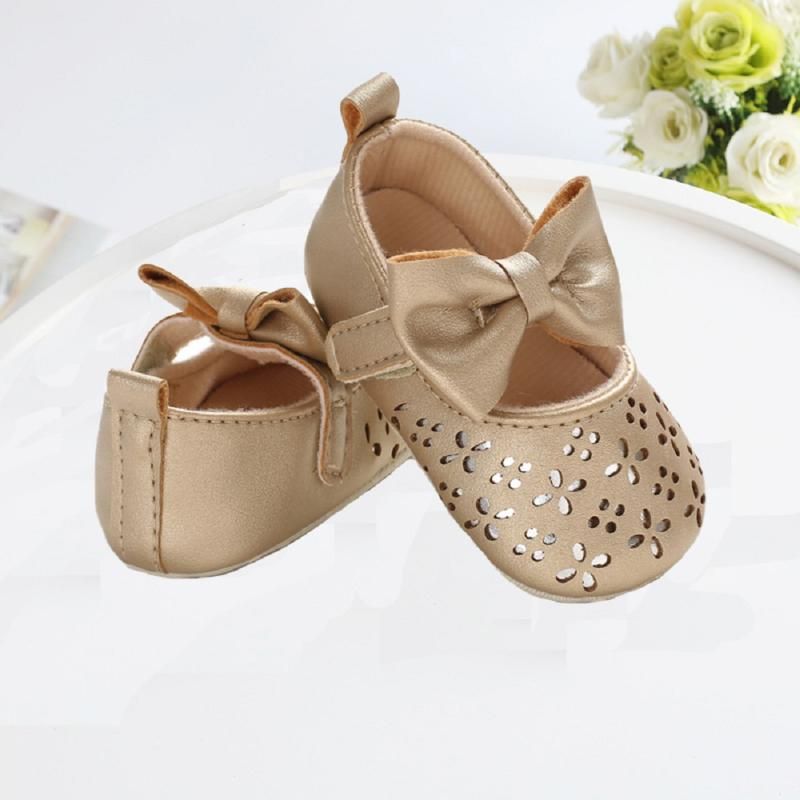 gold color shoes for baby girl