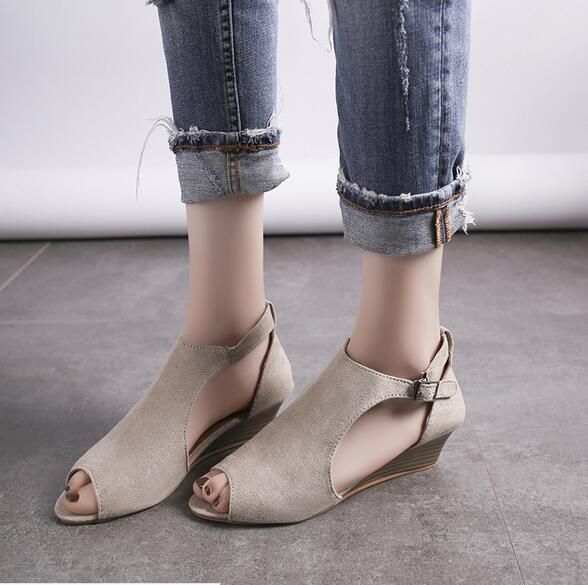Fantasía canal Ruina 2019 verano nuevas sandalias de moda los modelos femeninos de Corea  versionExplosion romana zapatos de mujer