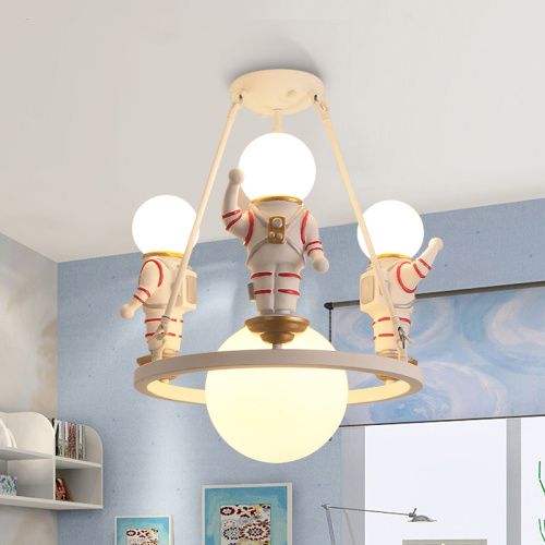 Grosshandel Cartoon Kreative Astronauten Kronleuchter Jungen Schlafzimmer Kinderzimmer Lampe Amerikanische Individuelle Led Universum Farbe Kronleuchter Beleuchtung Led Licht Von Topmeed 144 07 Auf De Dhgate Com Dhgate