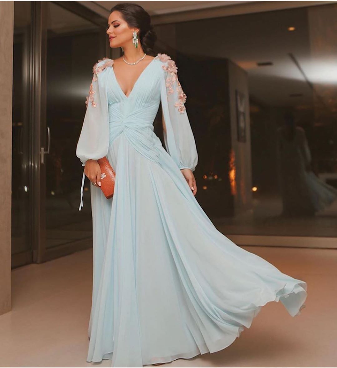 Elegant Long Sleeve Chiffon Evening 