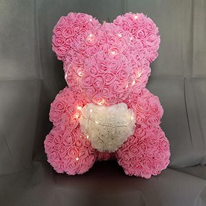 الدب الوردي مع LED