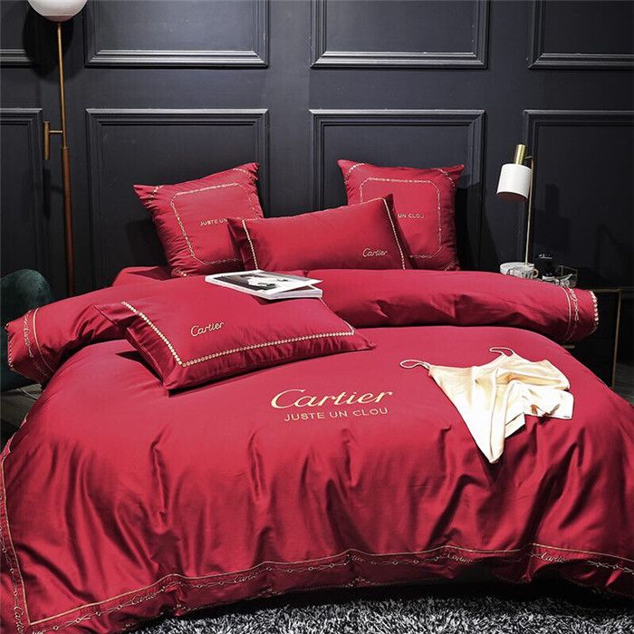 Simple Red Bedding Set Delicate Letter Embroidery Luxury Bedding
