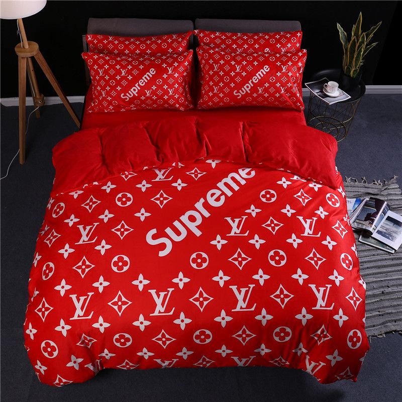 Popular Logo Red Blue Bedding Sets Autumn And Winter Soft Crystal