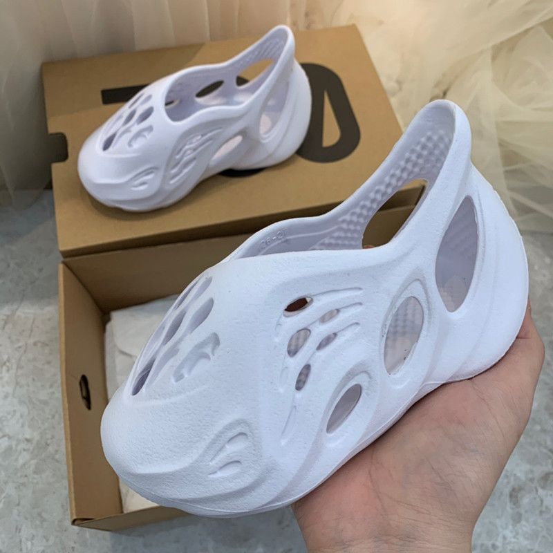 2020 New Foam Runner Children Shoes 
