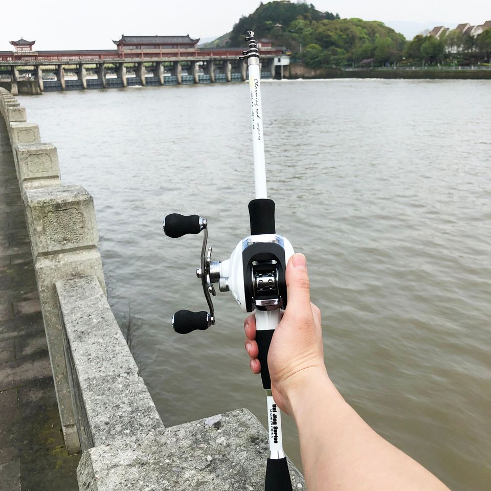 short baitcasting rod
