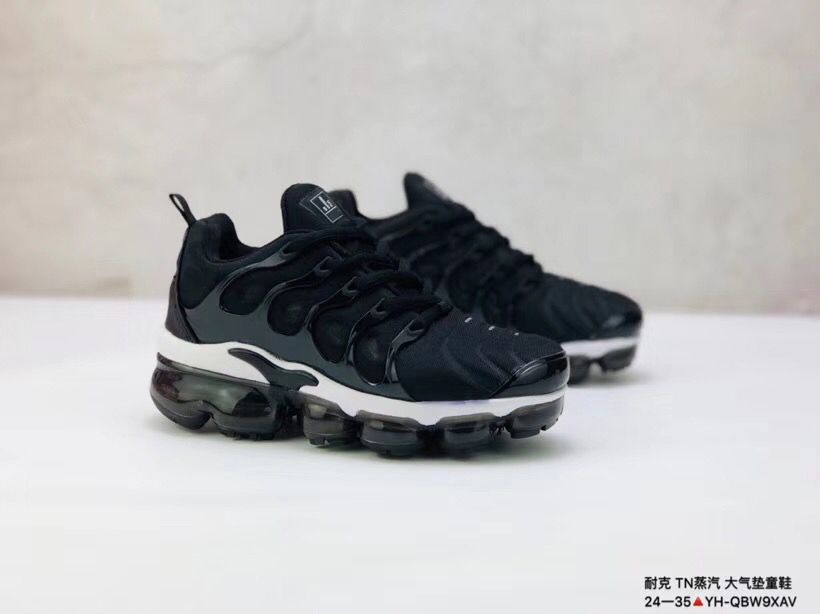 Compre Nike Air Vapormax Plus TN Zapatos Corrientes Triple Black Recién  Nacido Del Bebé Niños Pequeños Muchachos De Los Niños En Edad Preescolar  Formadores Las Zapatillas De Deporte A 28,22 € Del