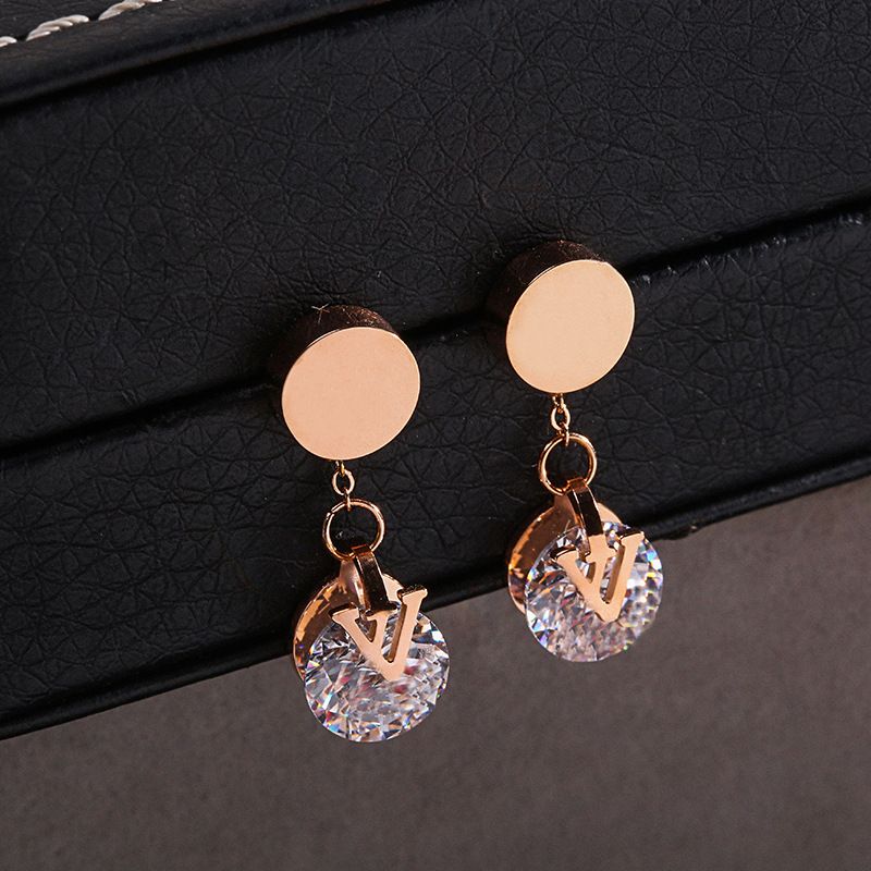 Estilo Clásico Con Incrustaciones De Pendientes De Joyas De Estilo Clásico Con Incrustaciones De Pendientes De Joyas De
