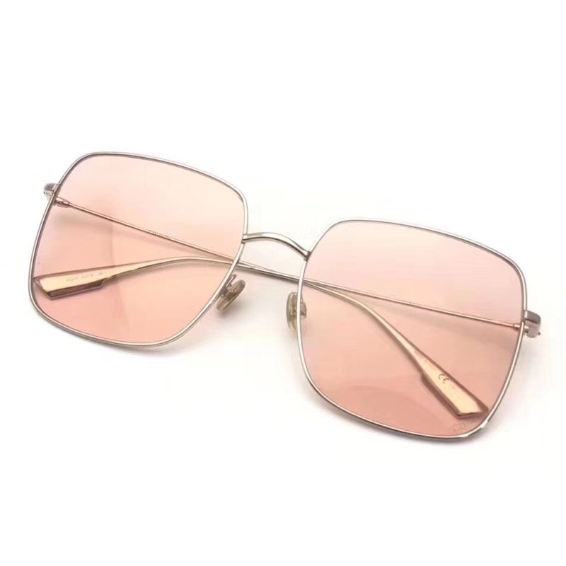 Transparent pink lens