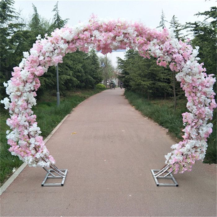 Flores de seda de la boda Arco de la boda Flor de cerezo Hierro Soporte redondo Flores de seda de la boda Arco de la boda Flor de cerezo Hierro Soporte redondo