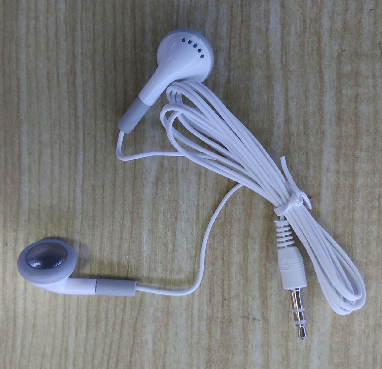 Acquistare Prezzo Di Fabbrica Monouso Auricolari Auricolari Bianchi Cuffie  Telefoni Cellulari MP3 MP4 Autobus O Treno O Aereo Migliore Quanlity  Economico | Consegna Veloce E Qualità | It.Dhgate